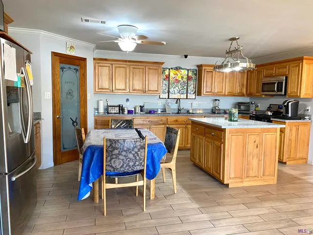 $345,000 | 12385 Pecan Island Road, Jarreau, LA 70749