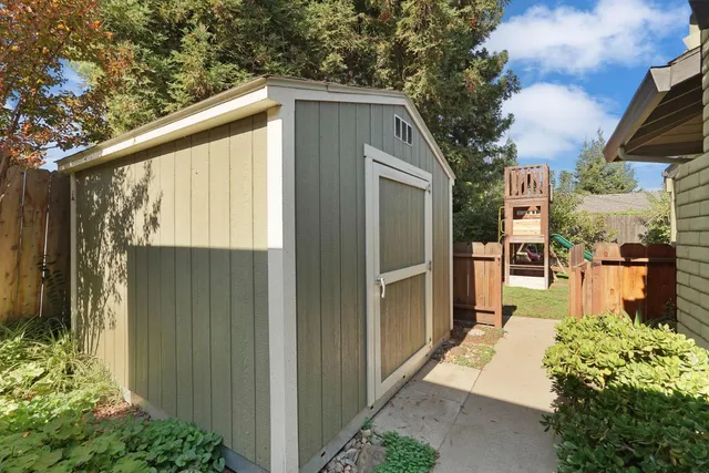 $760,000 | 1813 Bannister Place, Modesto, CA 95355