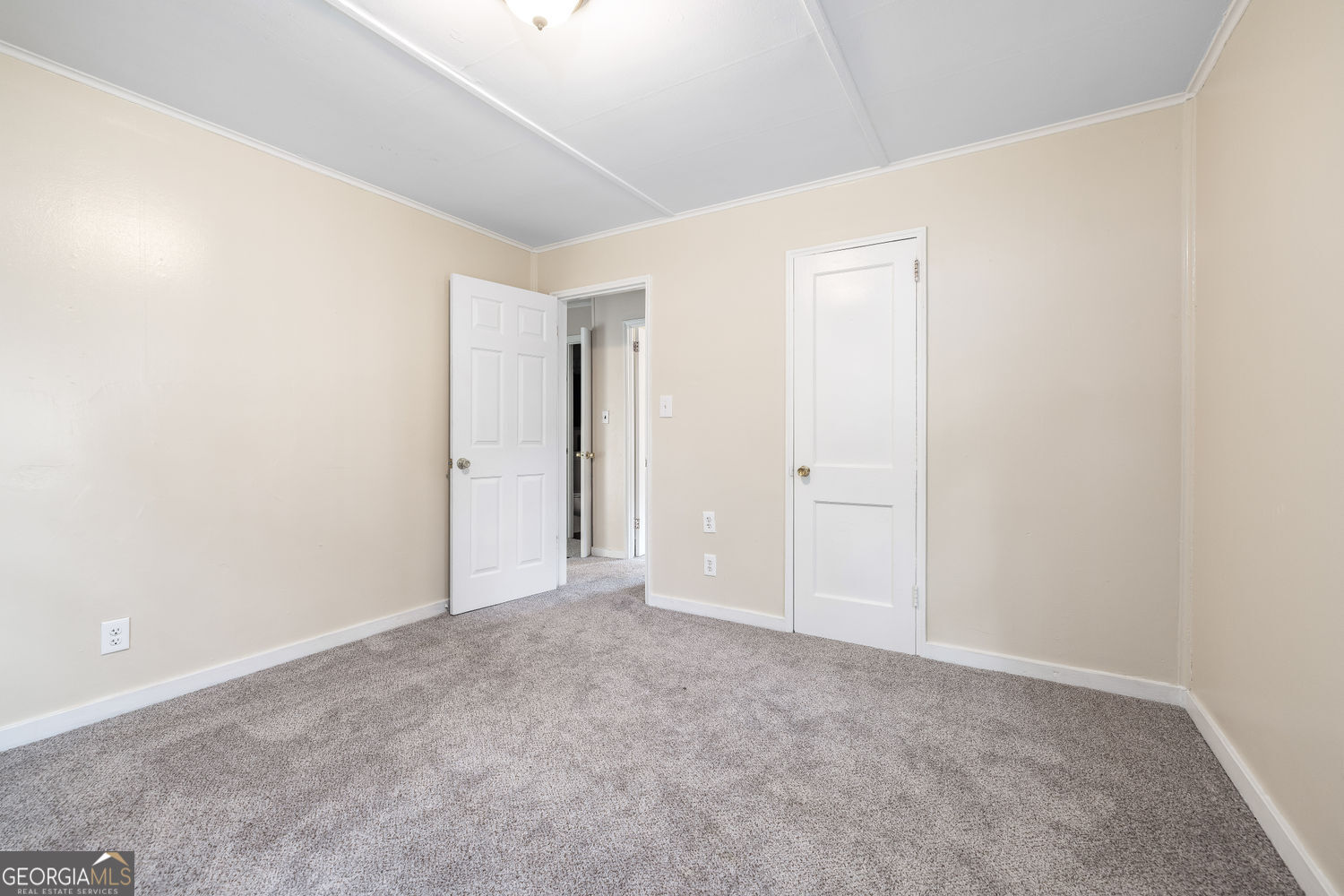 610 Level Grove Road Cornelia, GA 30531 - Photo 12 of 24 a view of an empty room