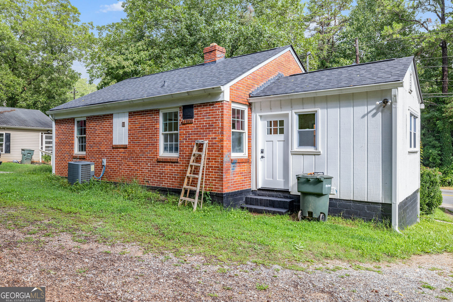 610 Level Grove Road Cornelia, GA 30531 - Photo 19 of 24 a front view of a house with garden