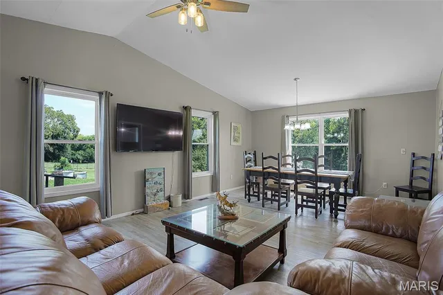 $850,000 | 4444 Horstman Road, New Haven, MO 63068