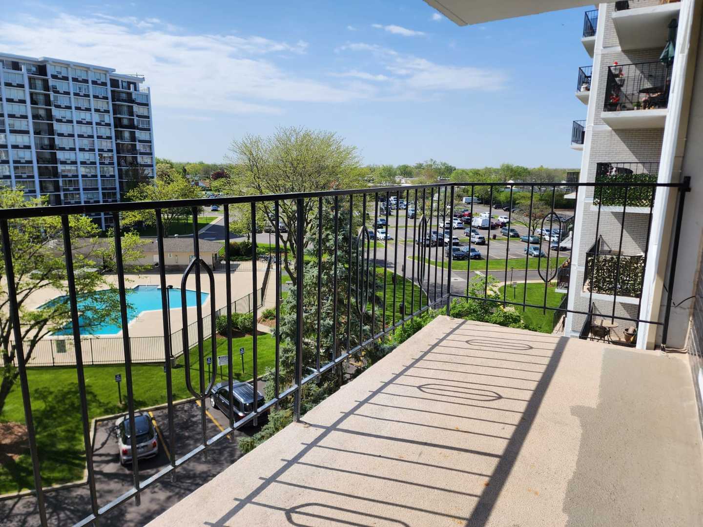 8815 West Golf Road, Unit 6B Niles, IL 60714 - Photo 17 of 31 Gallery Image 17
