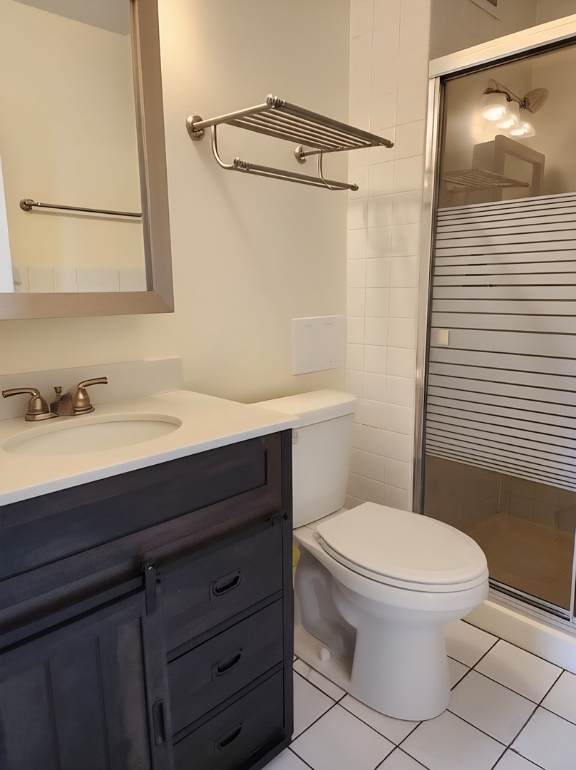 8815 West Golf Road, Unit 6B Niles, IL 60714 - Photo 22 of 31 Gallery Image 22
