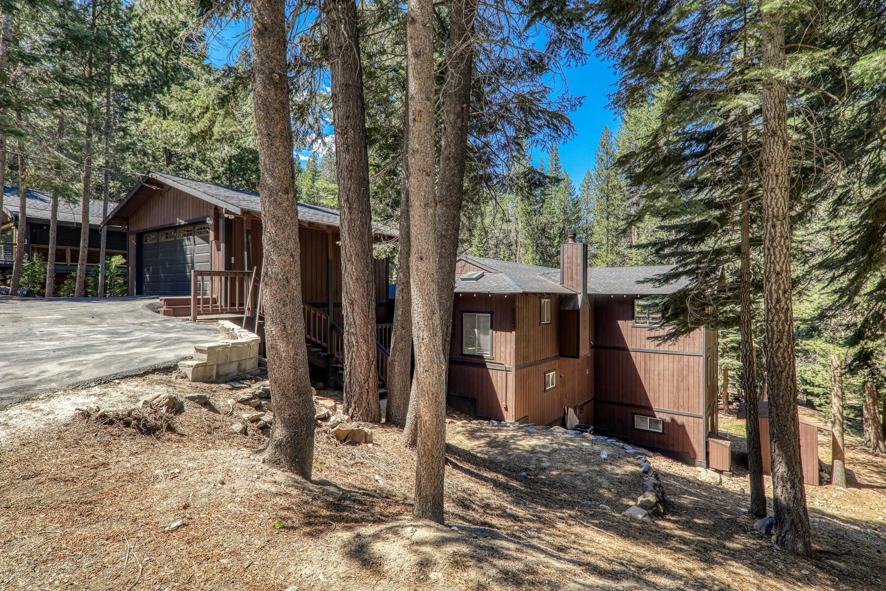 10792 Heather Road Truckee, CA 96161 - Photo 21 of 21 Gallery Image 21