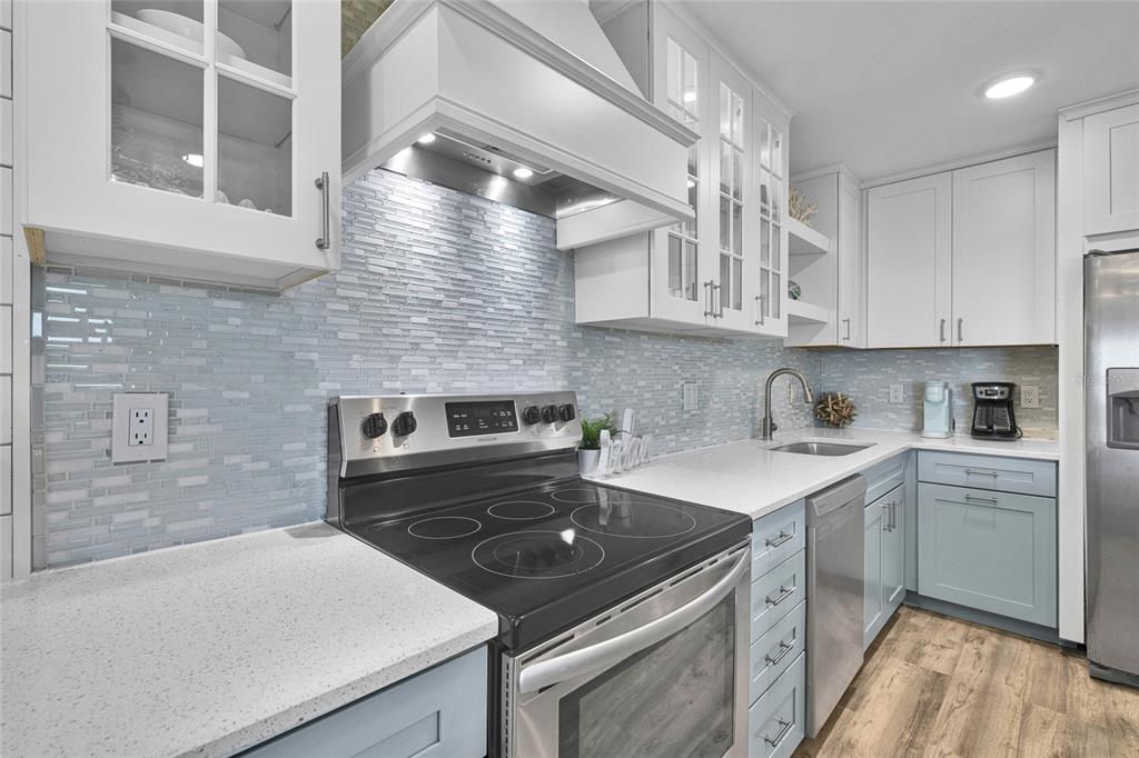 812 Gulf Boulevard, Unit 3 Indian Rocks Beach, FL 33785 - Photo 11 of 62