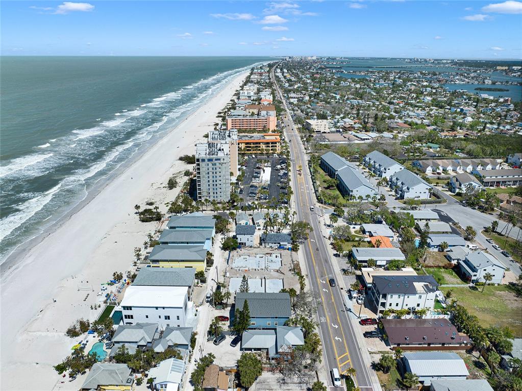 812 Gulf Boulevard, Unit 3 Indian Rocks Beach, FL 33785 - Photo 35 of 62 a view of a city