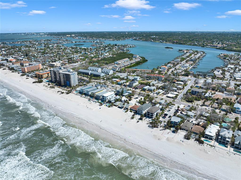 812 Gulf Boulevard, Unit 3 Indian Rocks Beach, FL 33785 - Photo 50 of 62