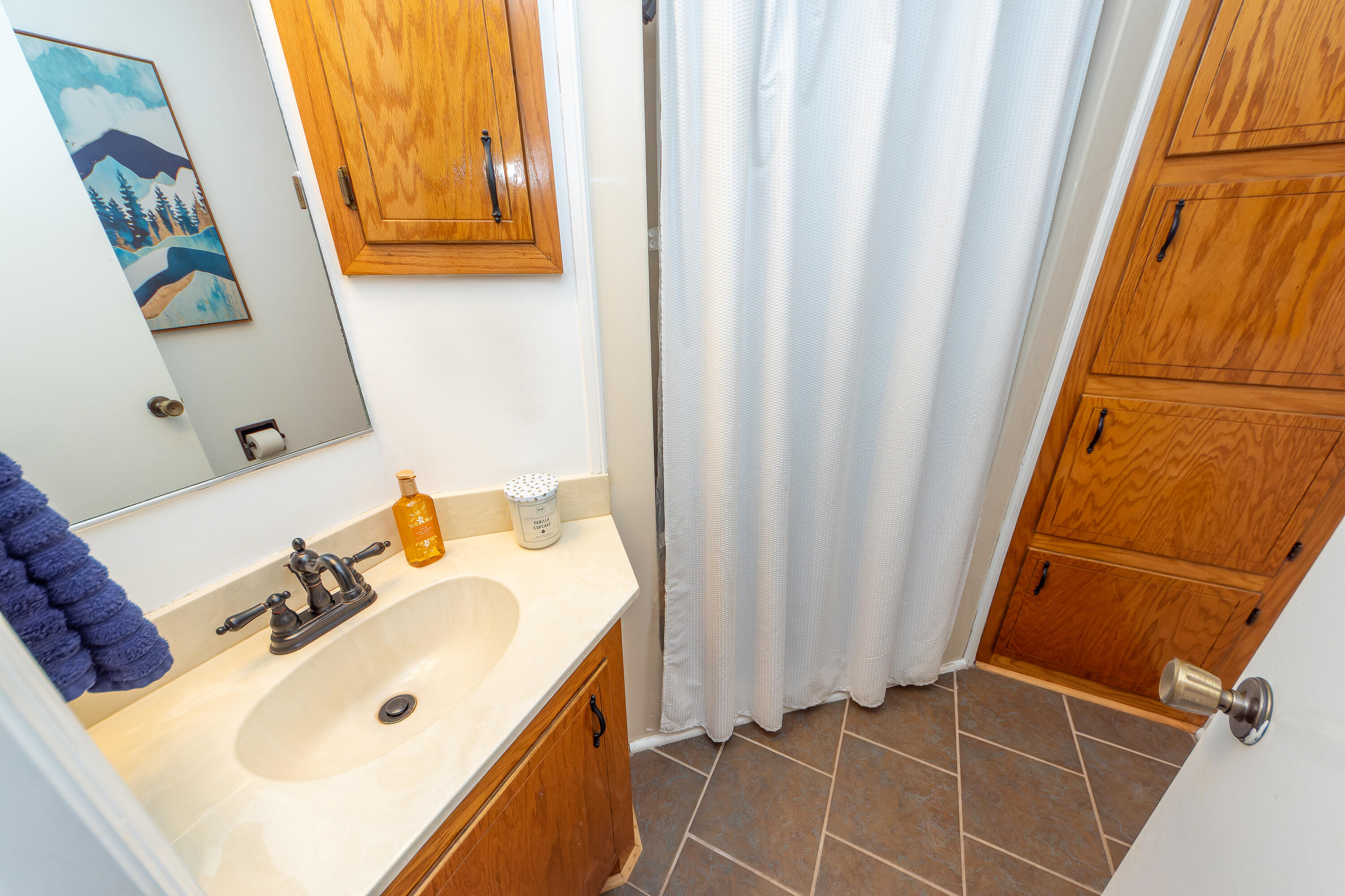 1718 Wilson Road Moncks Corner, SC 29461 - Photo 29 of 47 032122 021 guest bath