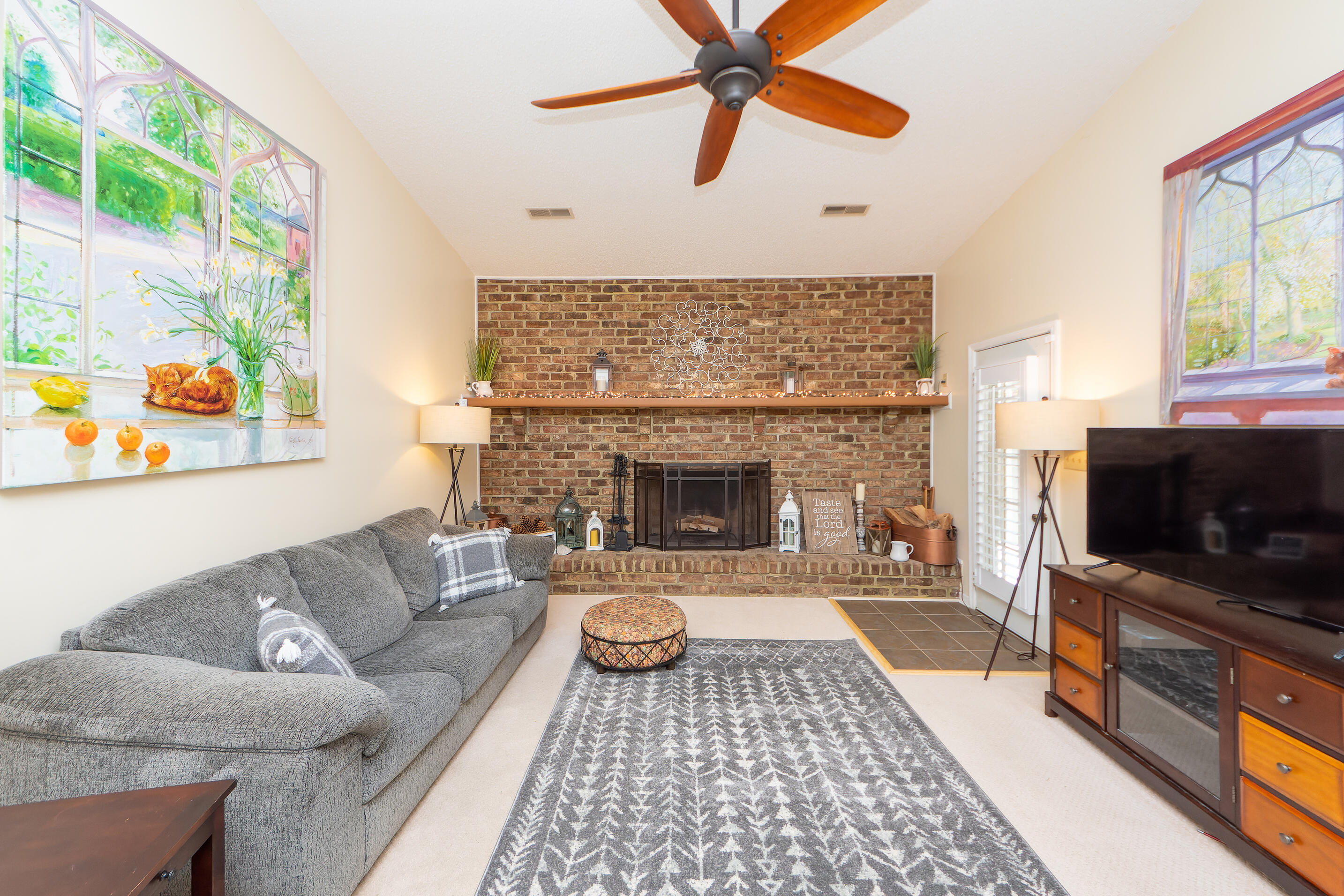 1718 Wilson Road Moncks Corner, SC 29461 - Photo 8 of 47 032122 010 family room