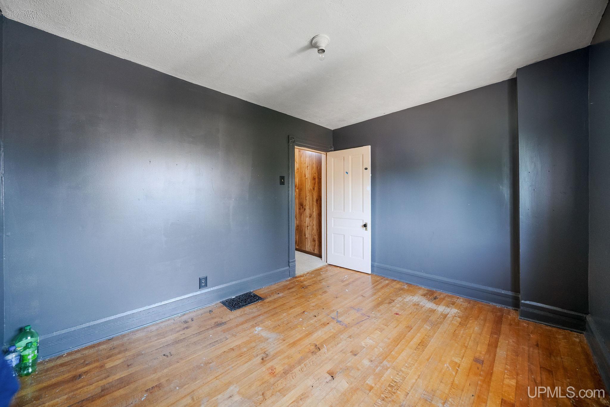 635 North 5th Street Ishpeming, MI 49849 - Photo 15 of 43