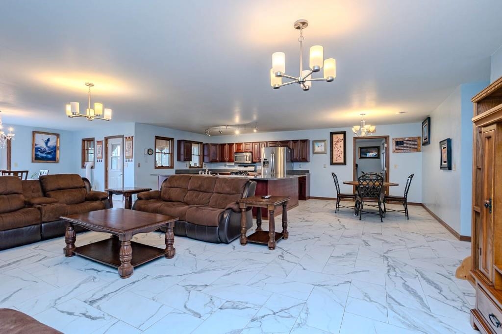 12050 Wren Road Marshfield, WI 54449 - Photo 7 of 60