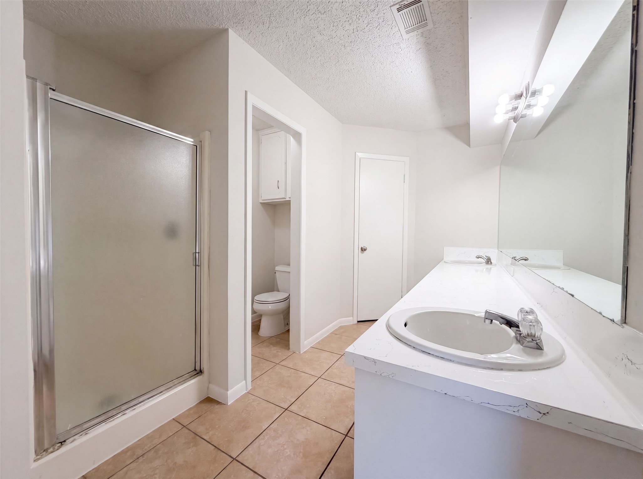 8 Sunnybrook Lane Angleton, TX 77515 - Photo 13 of 16