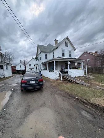 $1,250 | 519 East Main Street, Endicott, NY 13760