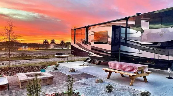 $186,000 | 13206 Highway 630 East, Frostproof, FL 33843