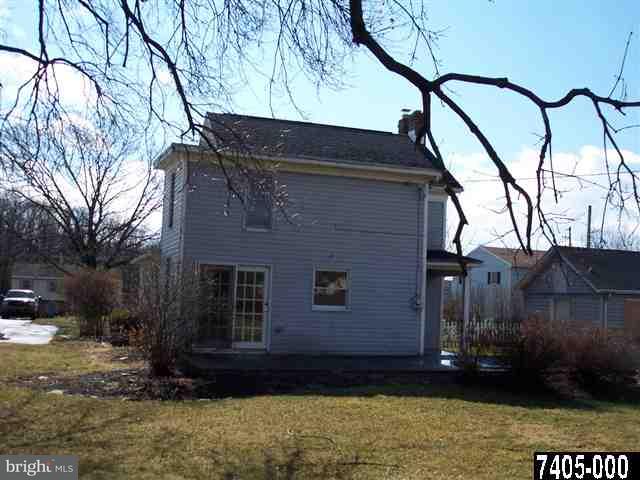 1395 Taxville Road York, PA 17408 - Photo 2 of 16 Gallery Image 2