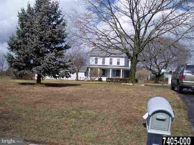 1395 Taxville Road York, PA 17408 - Photo 4 of 16 Gallery Image 4