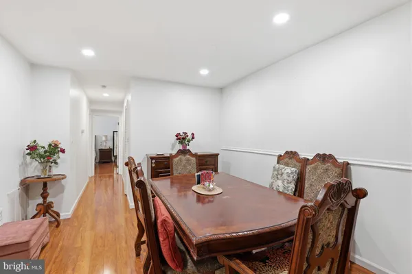 $300,000 | 5616 Bismach Drive, Unit 101, Alexandria, VA 22312