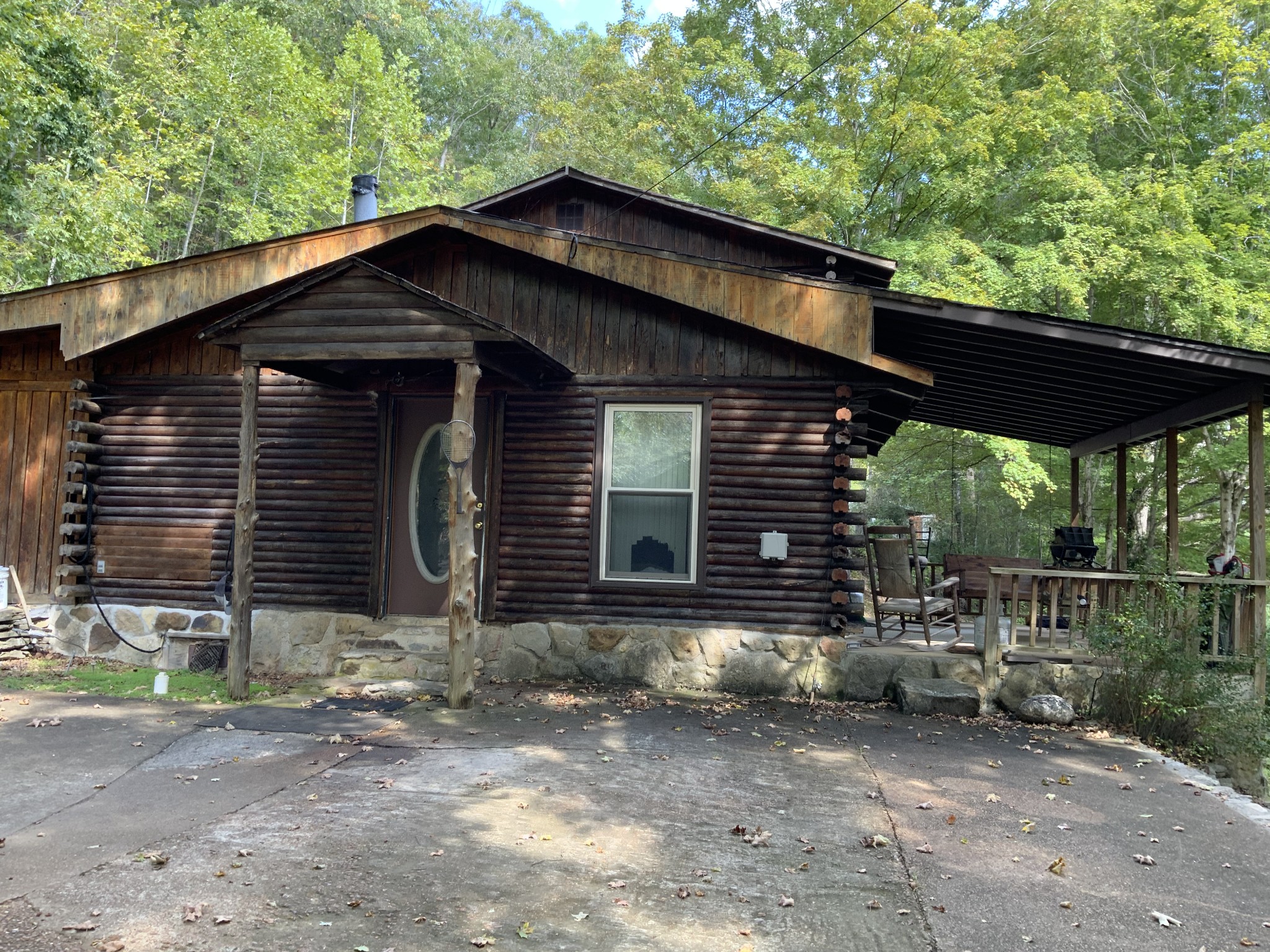 922 Rockhouse Road Hohenwald, TN 38462 - Photo 2 of 25 Gallery Image 2