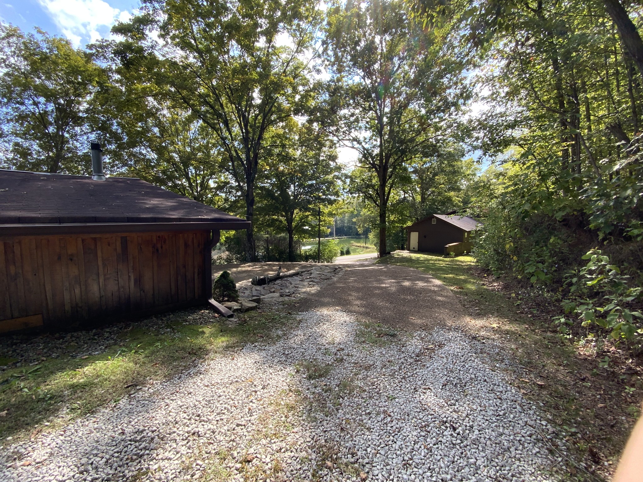 922 Rockhouse Road Hohenwald, TN 38462 - Photo 8 of 25 Gallery Image 8