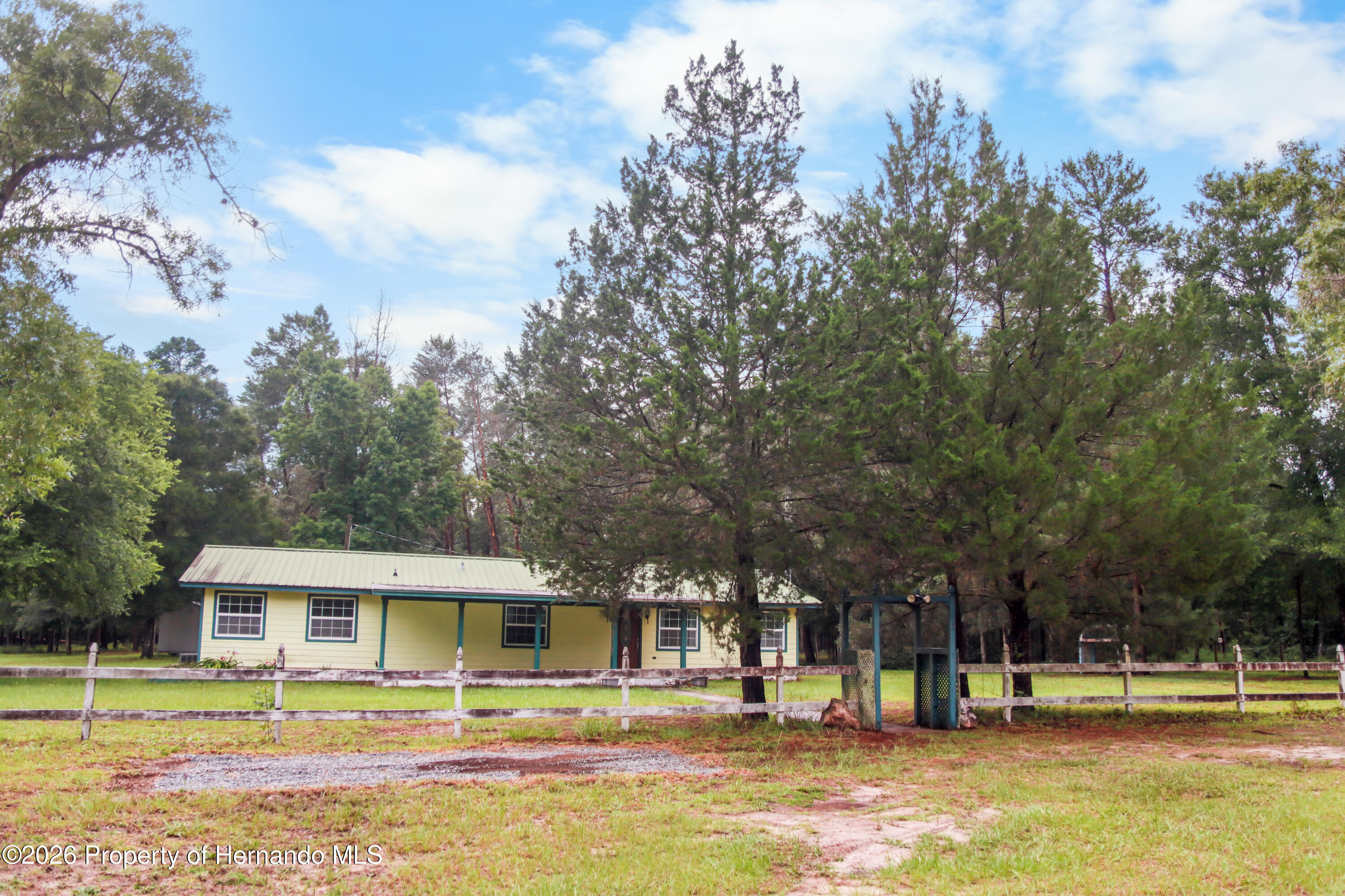 16295 Hibiscus Road Brooksville, FL 34601 - Photo 4 of 39