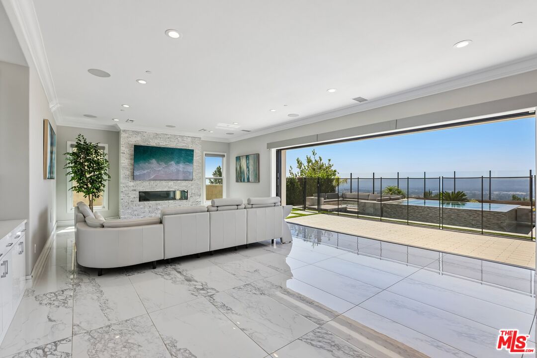 20254 Liverpool Way Porter Ranch, CA 91326 - Photo 6 of 51