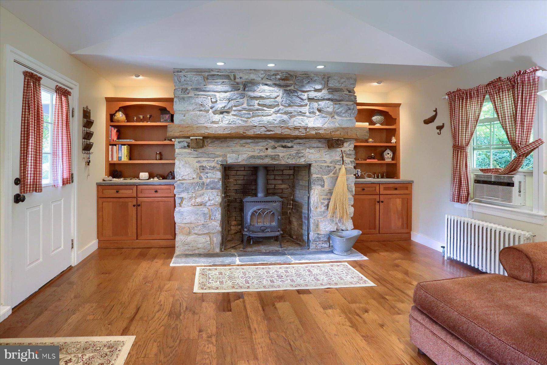 606 Pine Road Palmyra, PA 17078 - Photo 3 of 79