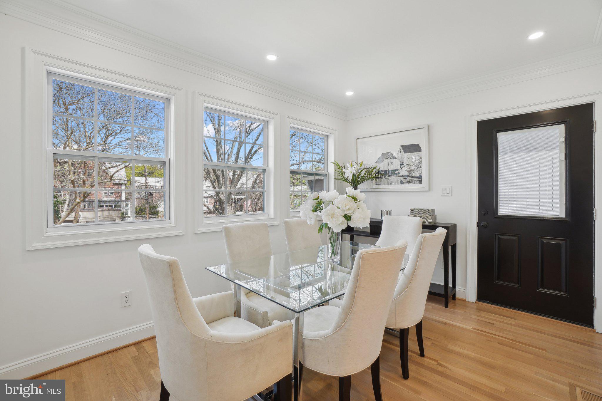 4423 Volta Place Northwest Washington, DC 20007 - Photo 11 of 36 a dining room with furniture and window