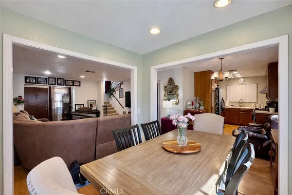 $556,000 | 4404 Clara Street, Cudahy, CA 90201