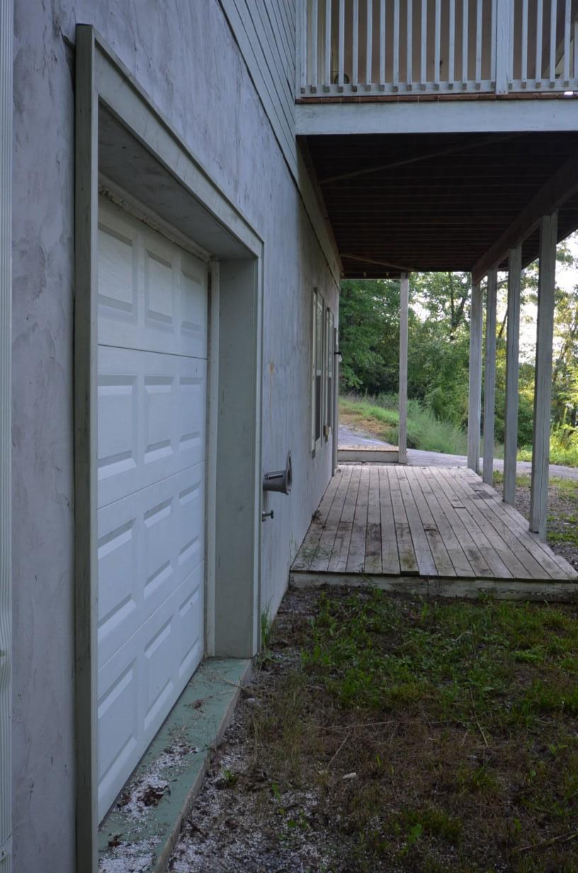 304 Ernie Roberts Road Rutledge, TN 37861 - Photo 12 of 15 002d-Garage