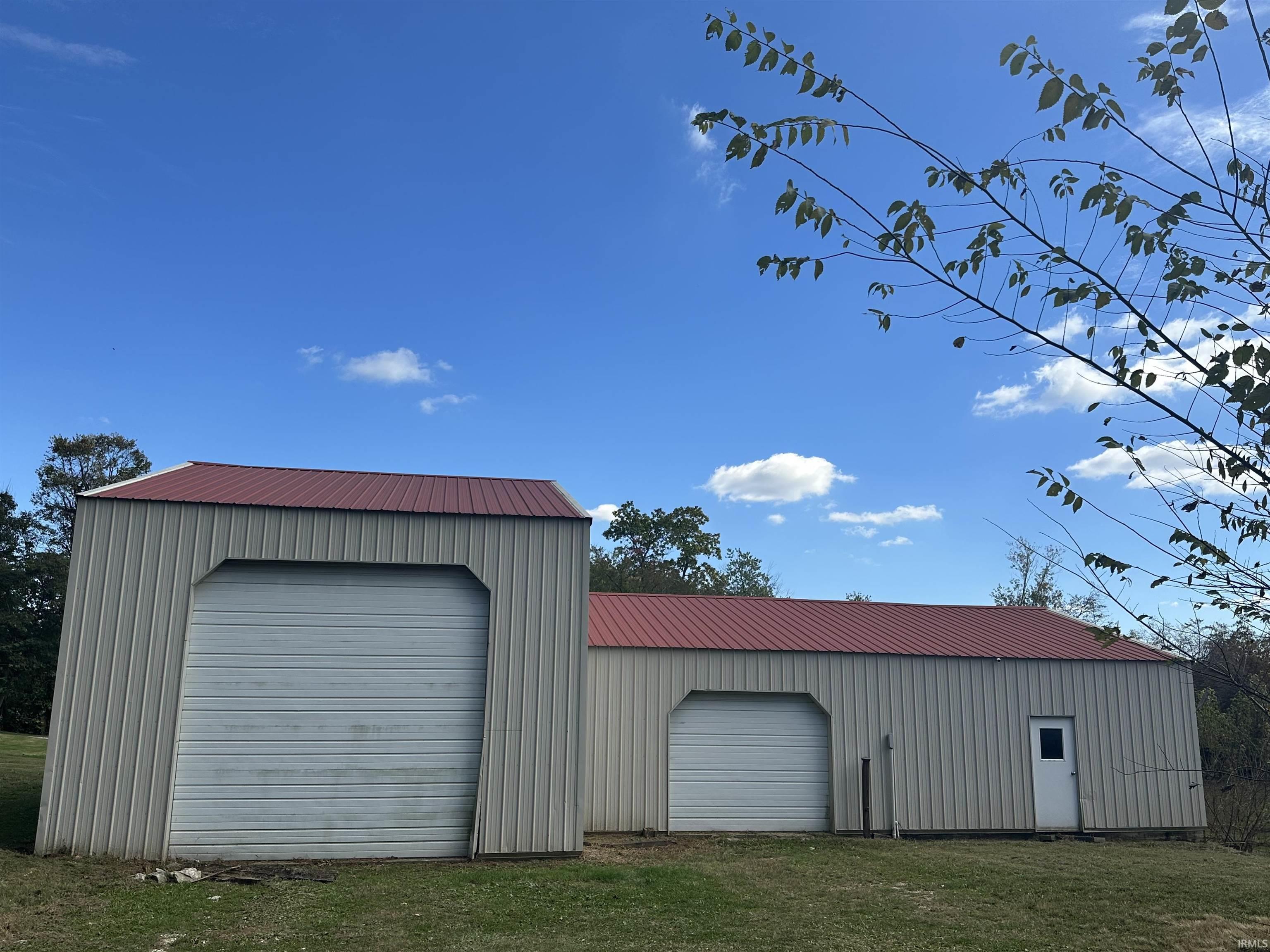 2210 30th Street Bedford, IN 47421 - Photo 4 of 23