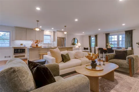 $515,000 | 9004 Sweetwater Drive, Dallas, TX 75228