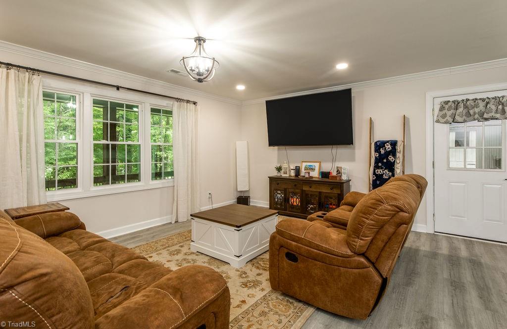 255 Back Creek Road Asheboro, NC 27205 - Photo 11 of 23 Gallery Image 11