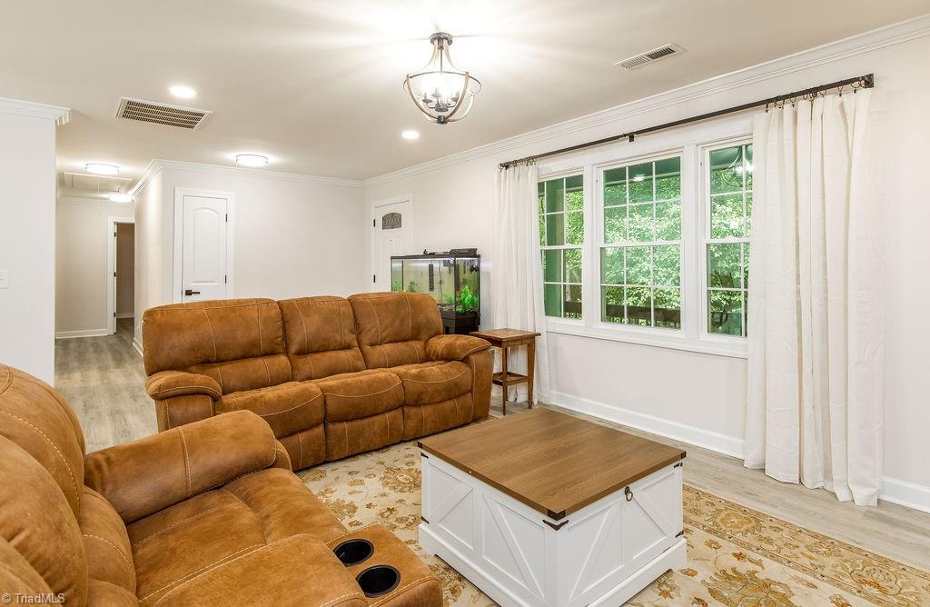 255 Back Creek Road Asheboro, NC 27205 - Photo 9 of 23 Gallery Image 9