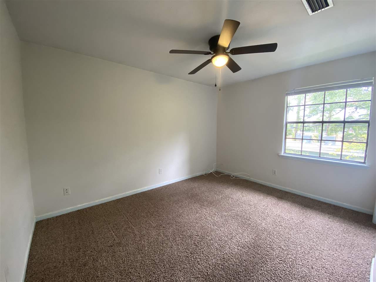 220 Atkinson Drive, Unit B Tallahassee, FL 32304 - Photo 7 of 14