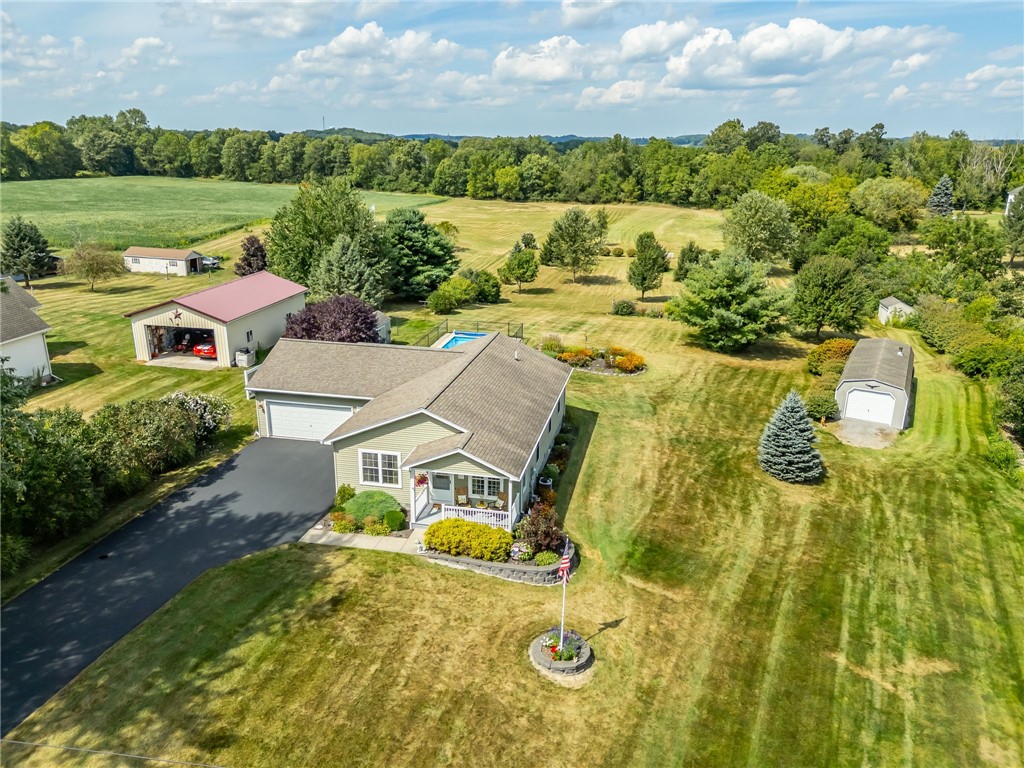 1354 Griffith Road Phelps, NY 14532 - Photo 6 of 37 Gallery Image 6