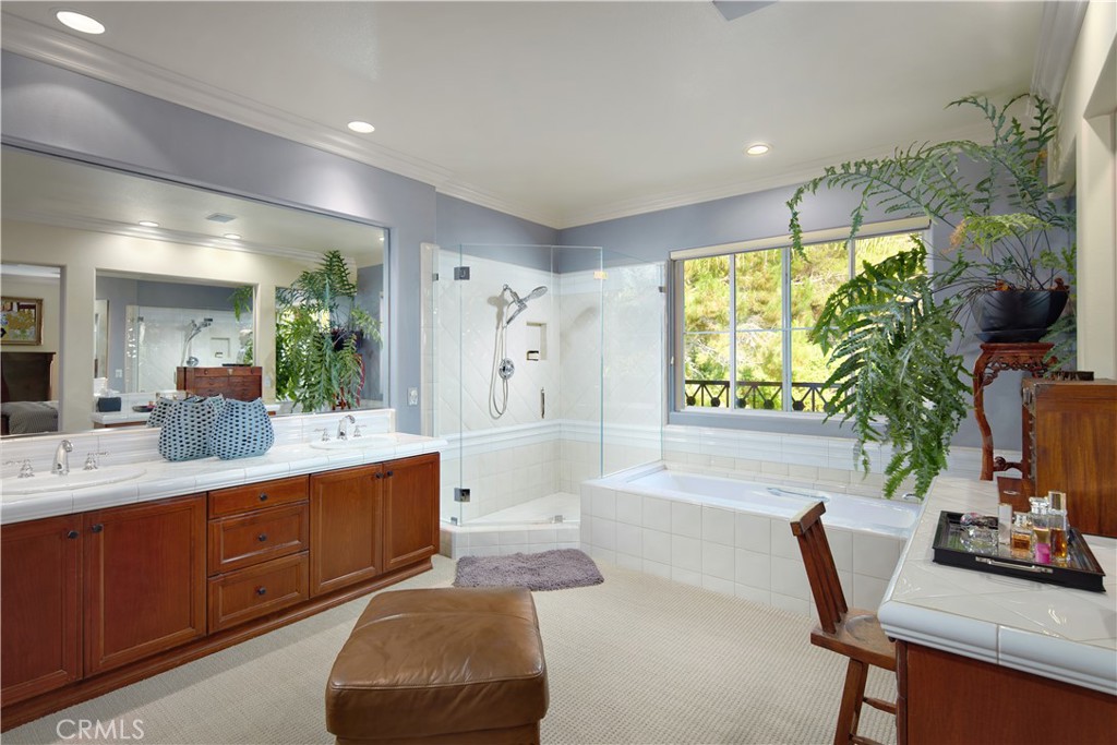 1432 Sea Ridge Drive Newport Beach, CA 92660 - Photo 20 of 25