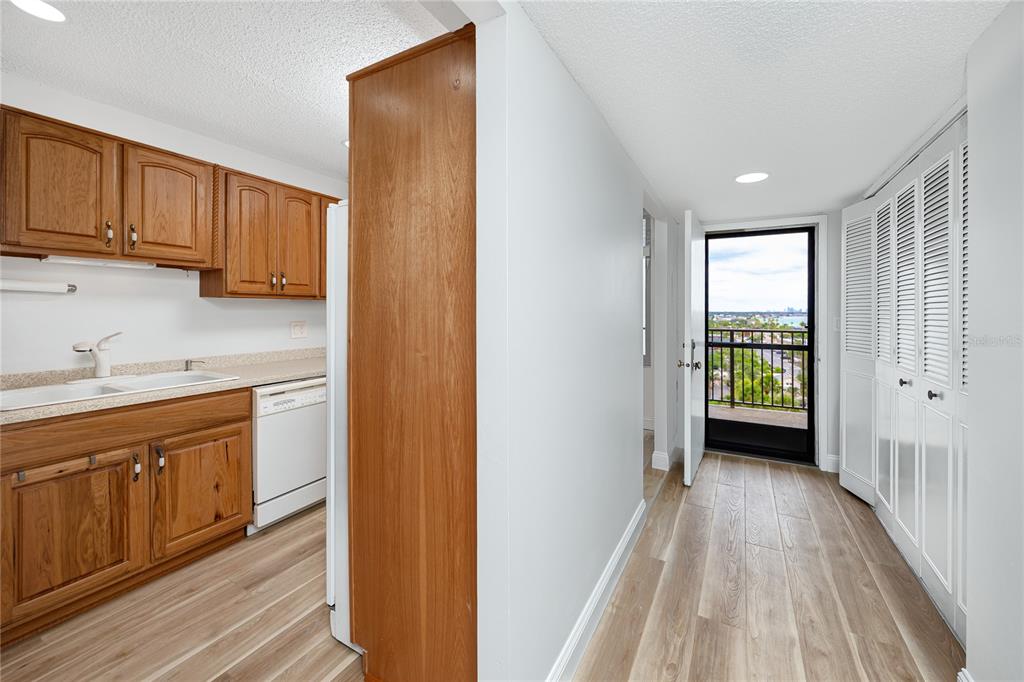 7100 Sunset Way, Unit 810 St. Pete Beach, FL 33706 - Photo 7 of 48