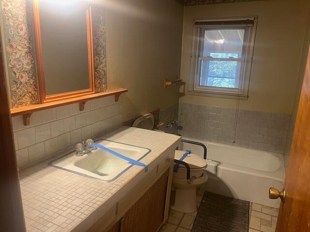 3035 Slack Road Mount Perry, OH 43760 - Photo 18 of 24 Bathroom