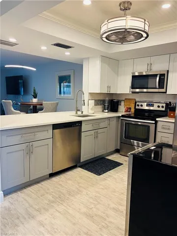 $5,500 | 800 Meadowland Drive, Unit 264, Naples, FL 34108