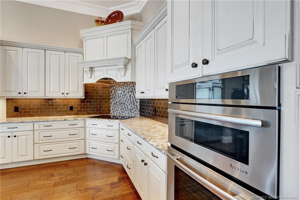 825 Southeast Riverside Drive Stuart, FL 34994 - Photo 45 of 96 Gallery Image 45