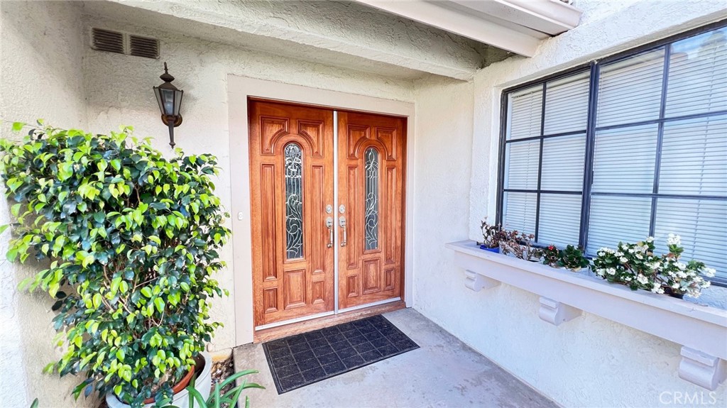 19564 Eagle Ridge Lane Porter Ranch, CA 91326 - Photo 3 of 39