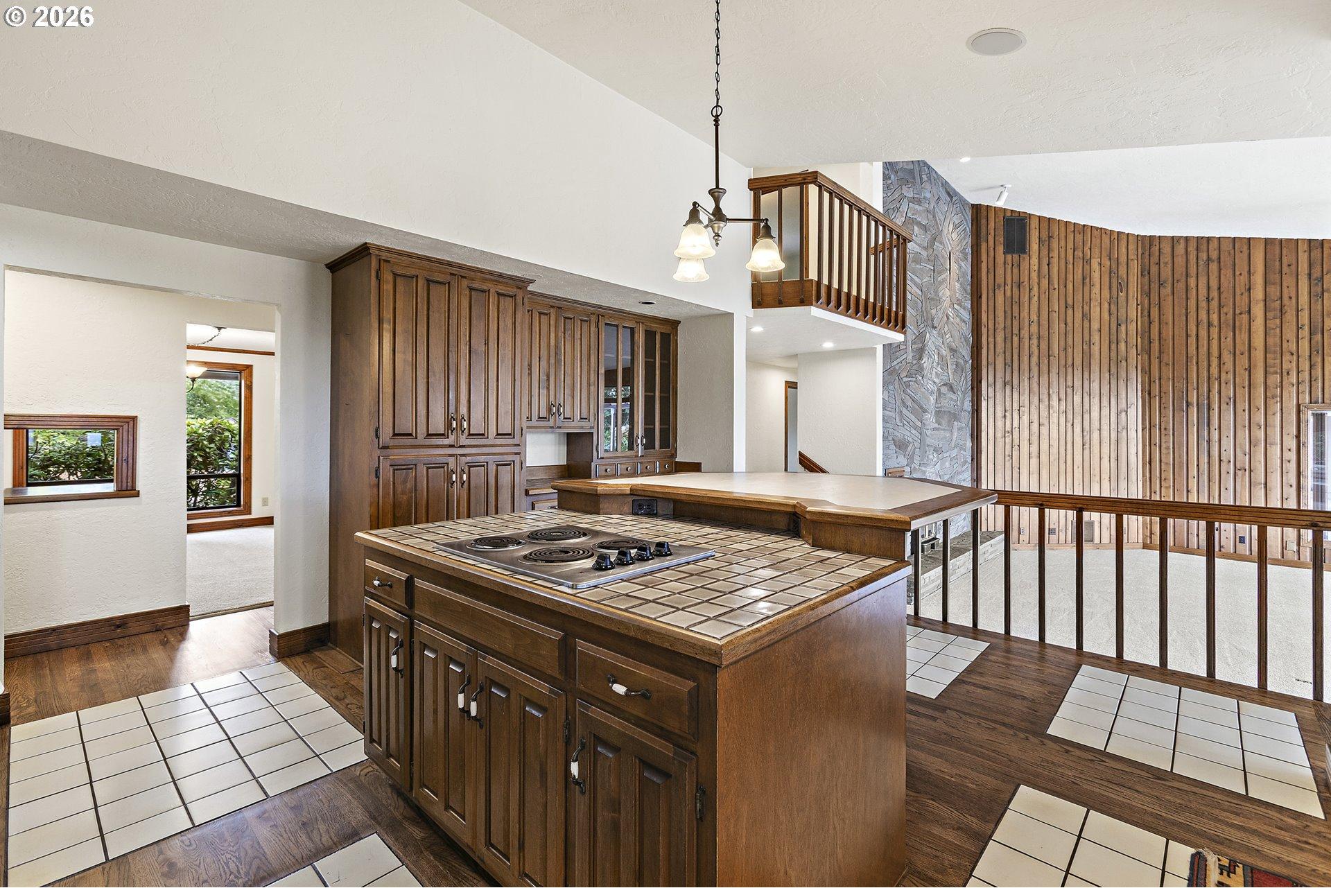 1000 Oak Grove Road Salem, OR 97304 - Photo 11 of 48 Gallery Image 11
