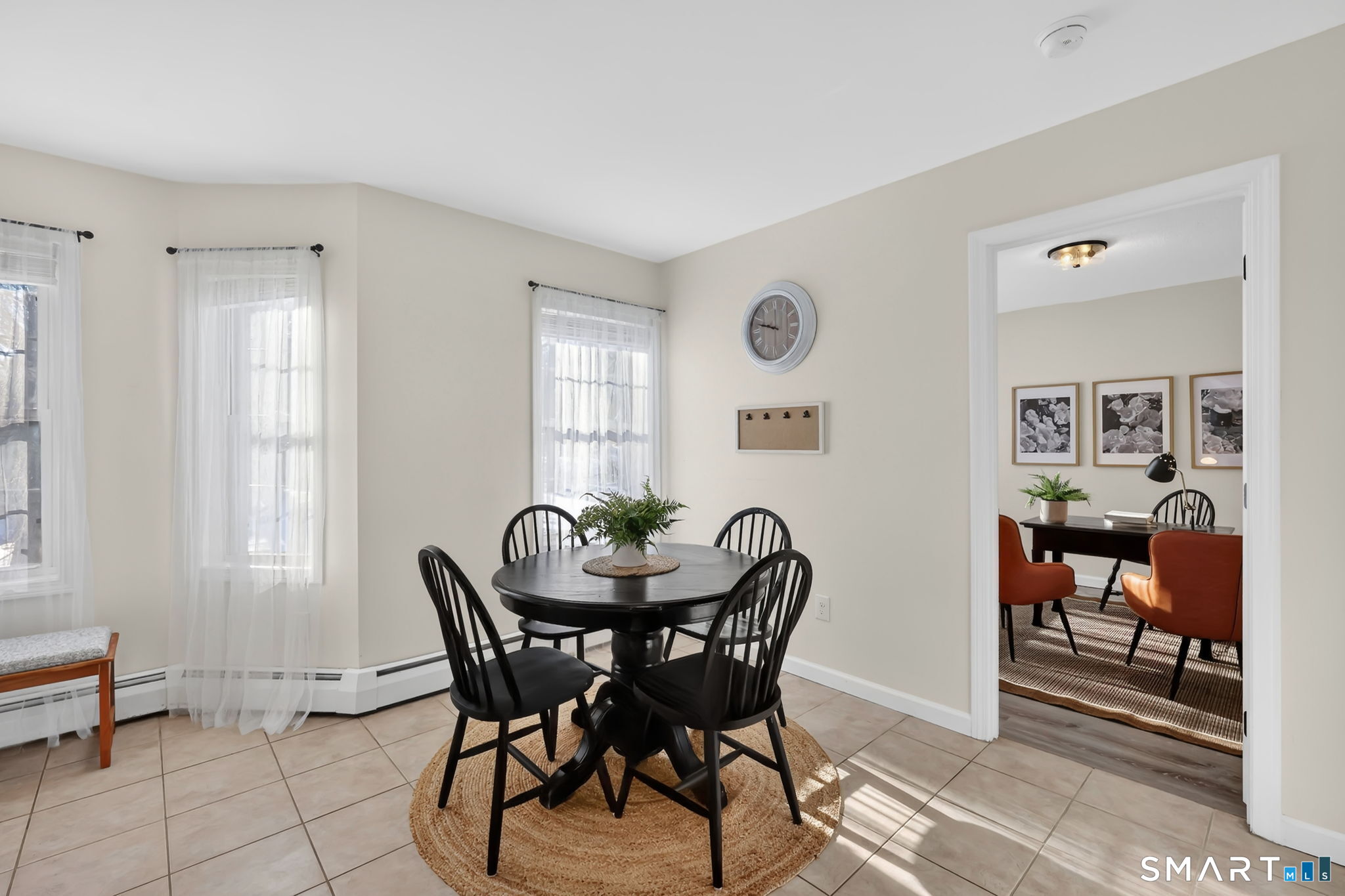 27 April Way Bloomfield, CT 06002 - Photo 14 of 40