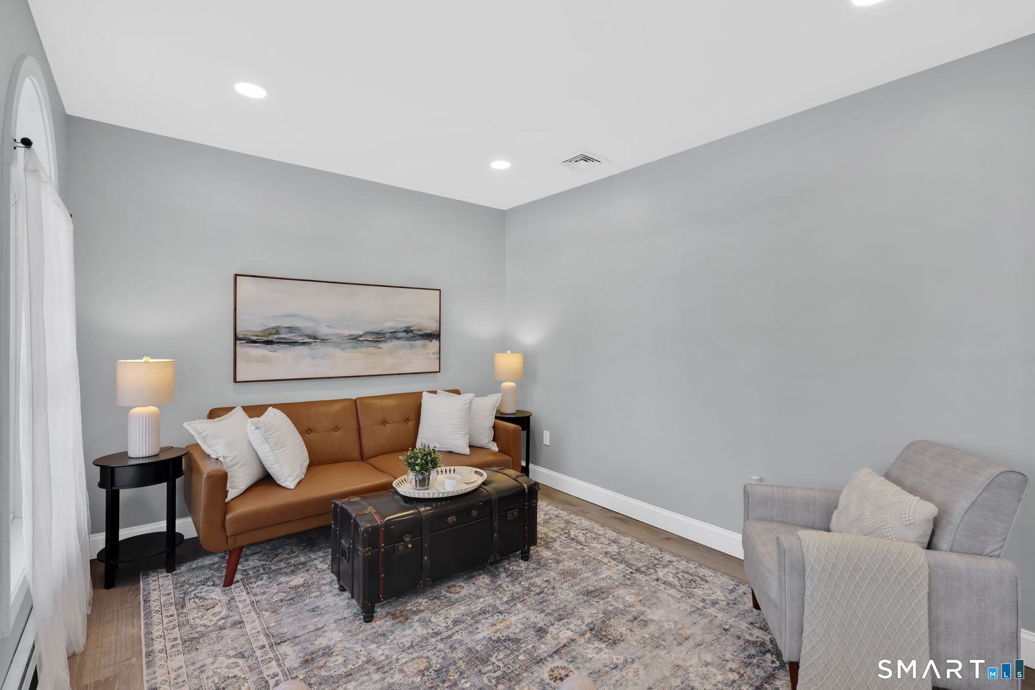 27 April Way Bloomfield, CT 06002 - Photo 5 of 40