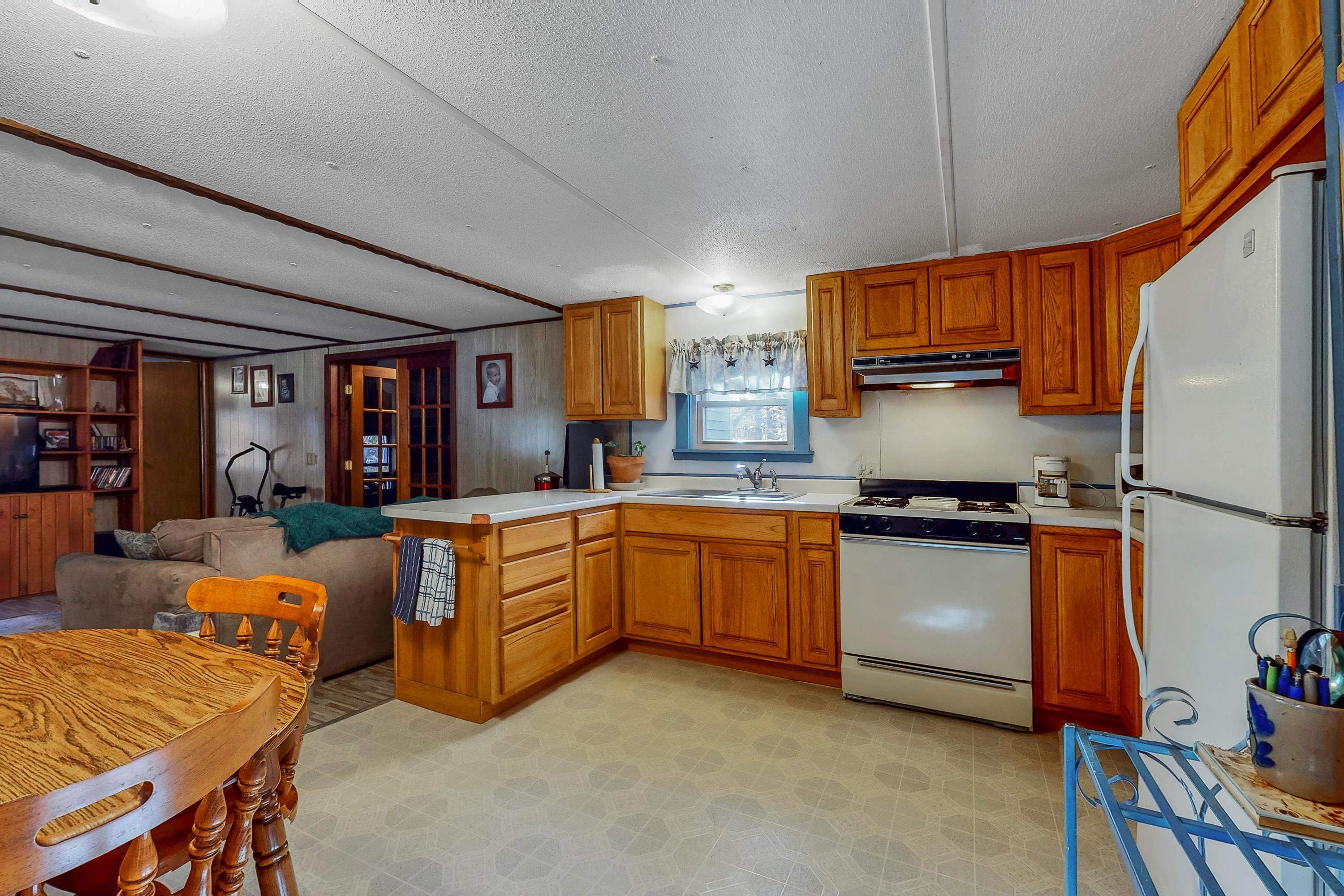 258 New Durham Road Middleton, NH 03887 - Photo 5 of 25