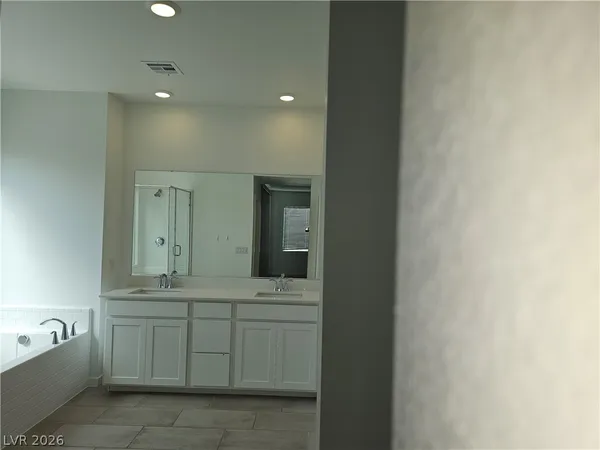 $2,400 | 6851 Gaslamp Harbor Avenue, Las Vegas, NV 89156