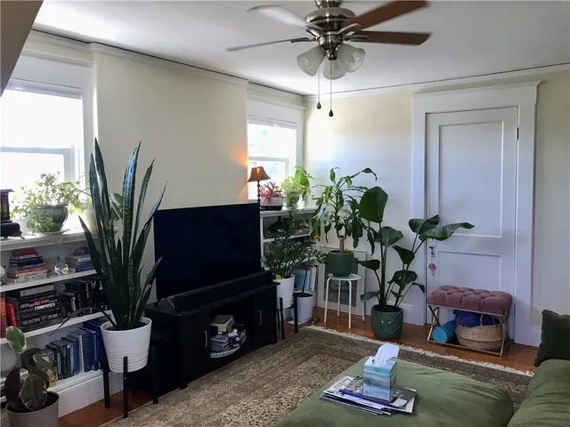 $2,200 | 54 Cole Avenue, Unit 3, Providence, RI 02906