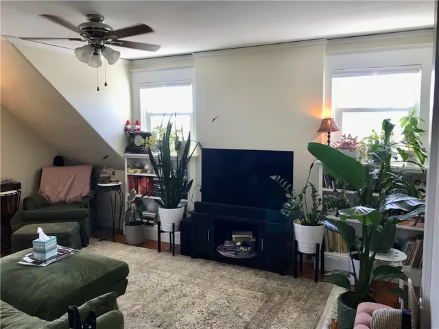 $2,200 | 54 Cole Avenue, Unit 3, Providence, RI 02906