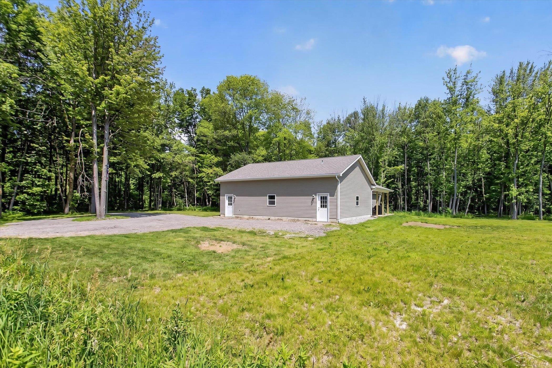 5590 North Jefferson Road Midland, MI 48642 - Photo 44 of 60