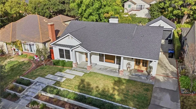 $1,500,000 | 1230 Oak Cir Drive, Glendale, CA 91208